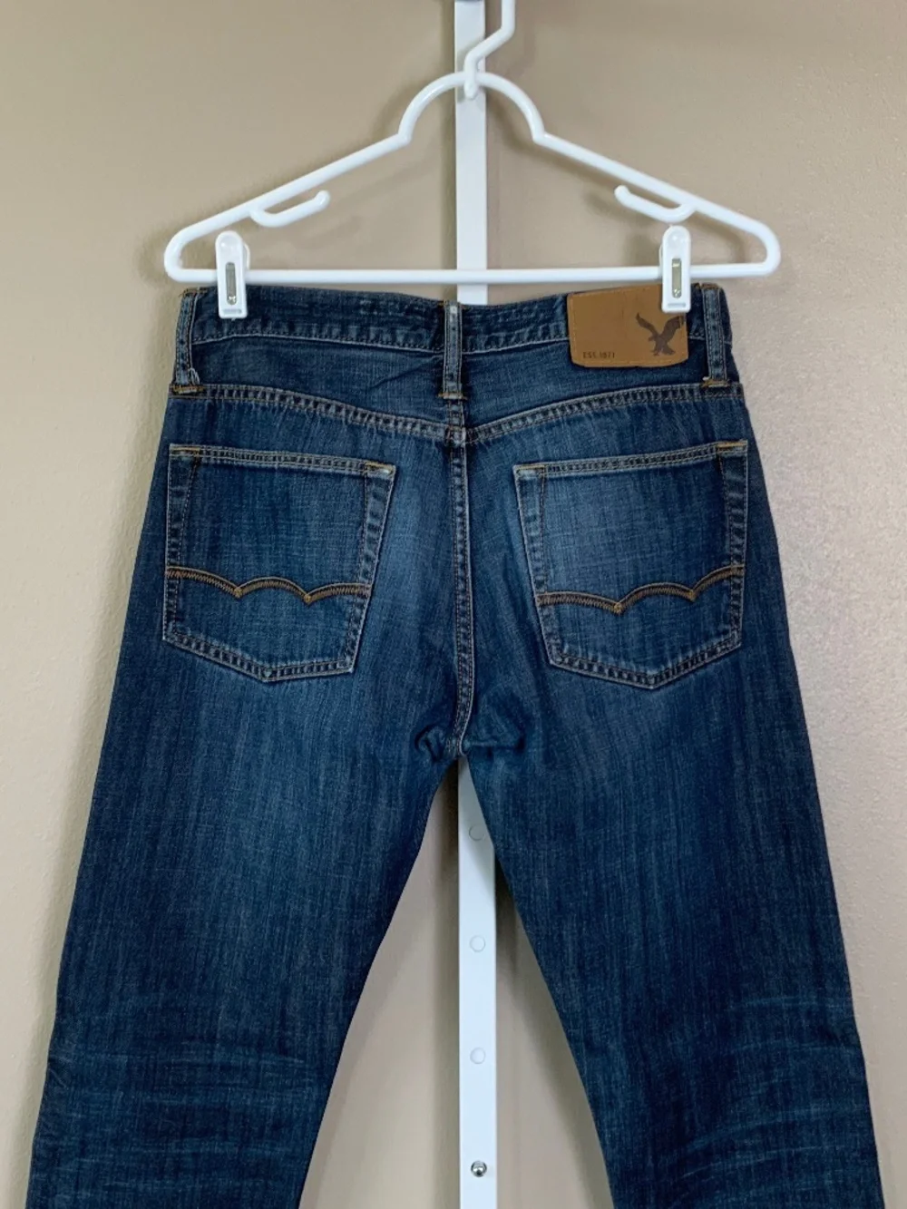 American Eagle Distressed Wash Slim Jeans